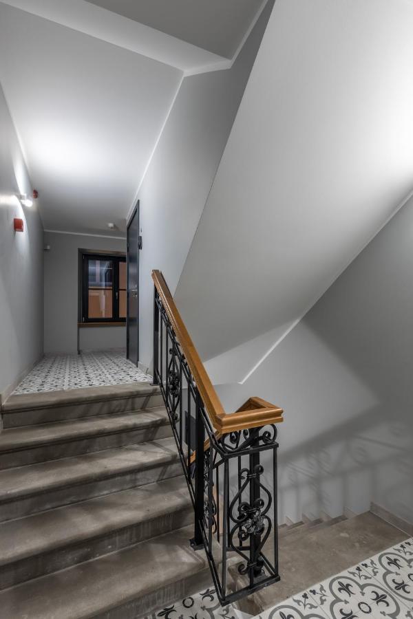 Enjoy Old Town Vibes In 1716 Laipu Residence With 4 Stylish Apartments And 1 Penthouse Riga Oda fotoğraf