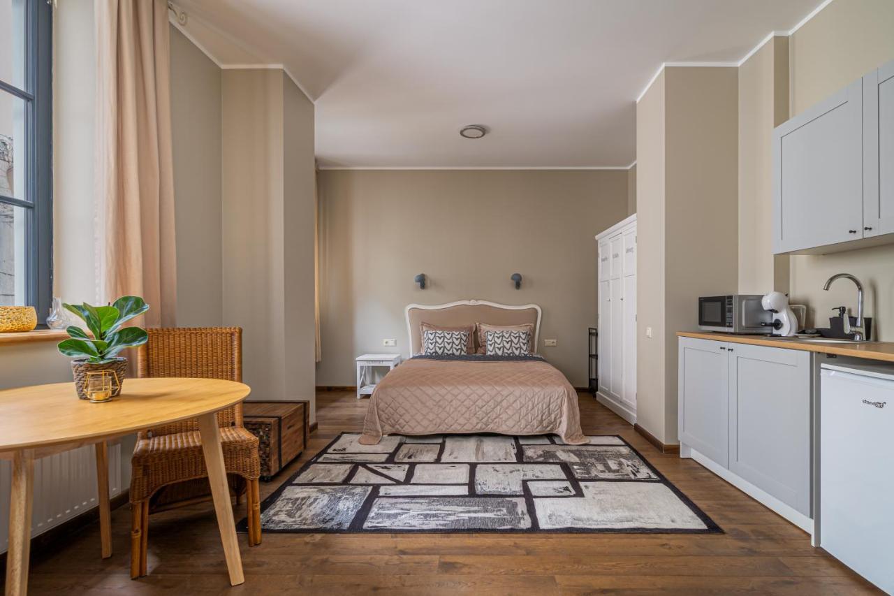 Enjoy Old Town Vibes In 1716 Laipu Residence With 4 Stylish Apartments And 1 Penthouse Riga Dış mekan fotoğraf