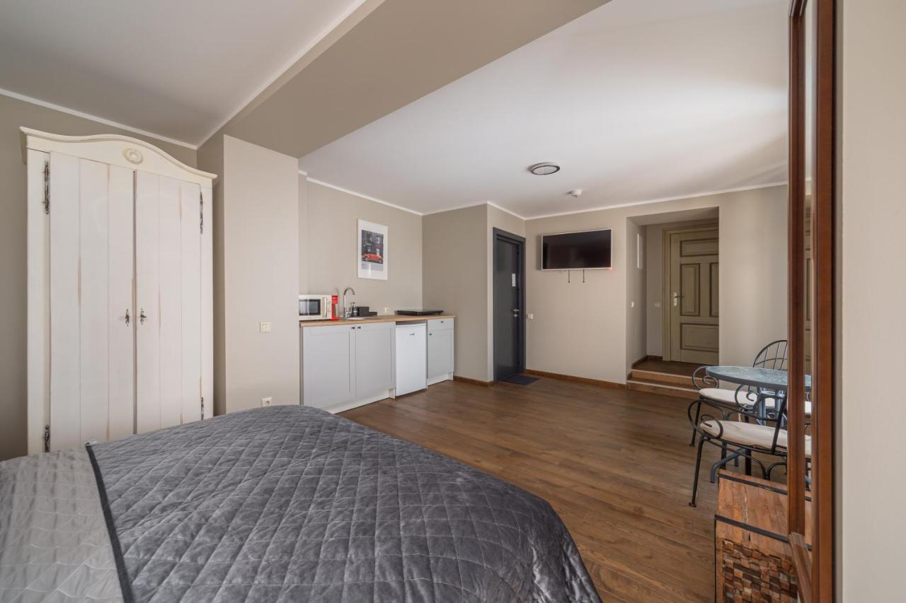 Enjoy Old Town Vibes In 1716 Laipu Residence With 4 Stylish Apartments And 1 Penthouse Riga Dış mekan fotoğraf