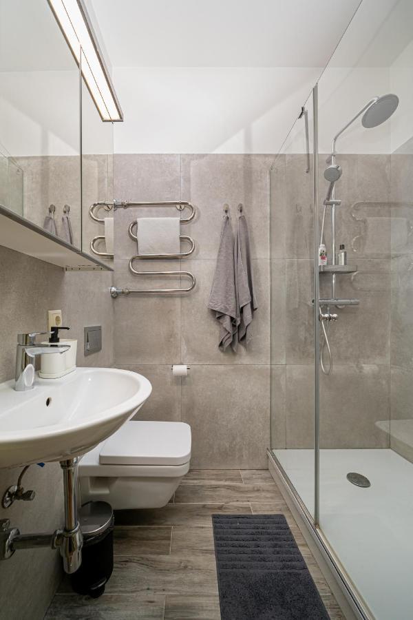 Enjoy Old Town Vibes In 1716 Laipu Residence With 4 Stylish Apartments And 1 Penthouse Riga Dış mekan fotoğraf