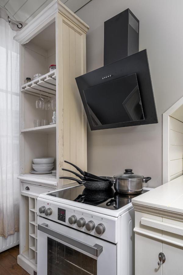 Enjoy Old Town Vibes In 1716 Laipu Residence With 4 Stylish Apartments And 1 Penthouse Riga Dış mekan fotoğraf