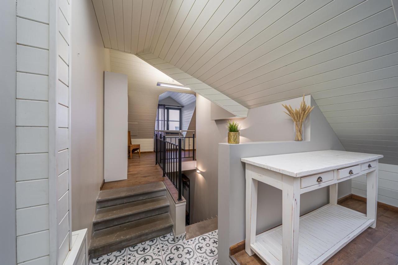 Enjoy Old Town Vibes In 1716 Laipu Residence With 4 Stylish Apartments And 1 Penthouse Riga Dış mekan fotoğraf